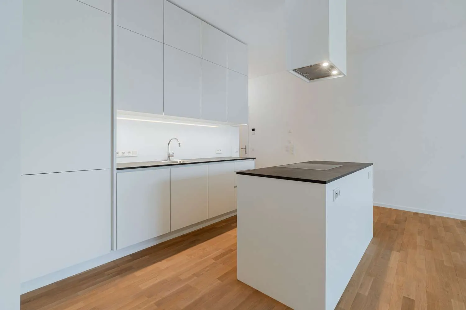 2 Zimmer Wohnung mit 79 m² in Berlin – Bild 10