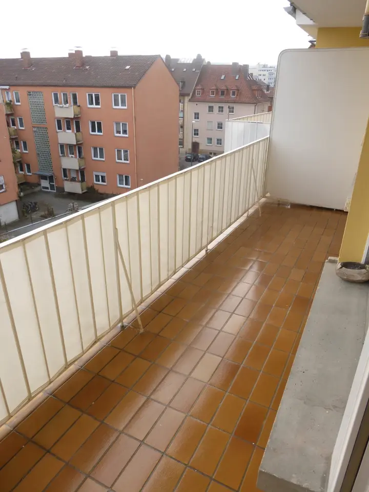 2 Zimmer Wohnung mit 72 m² in Würzburg – Bild 6