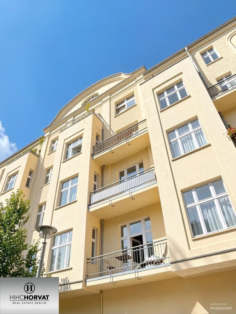 2 Zimmer Wohnung mit 66 m² in Berlin – Bild 1