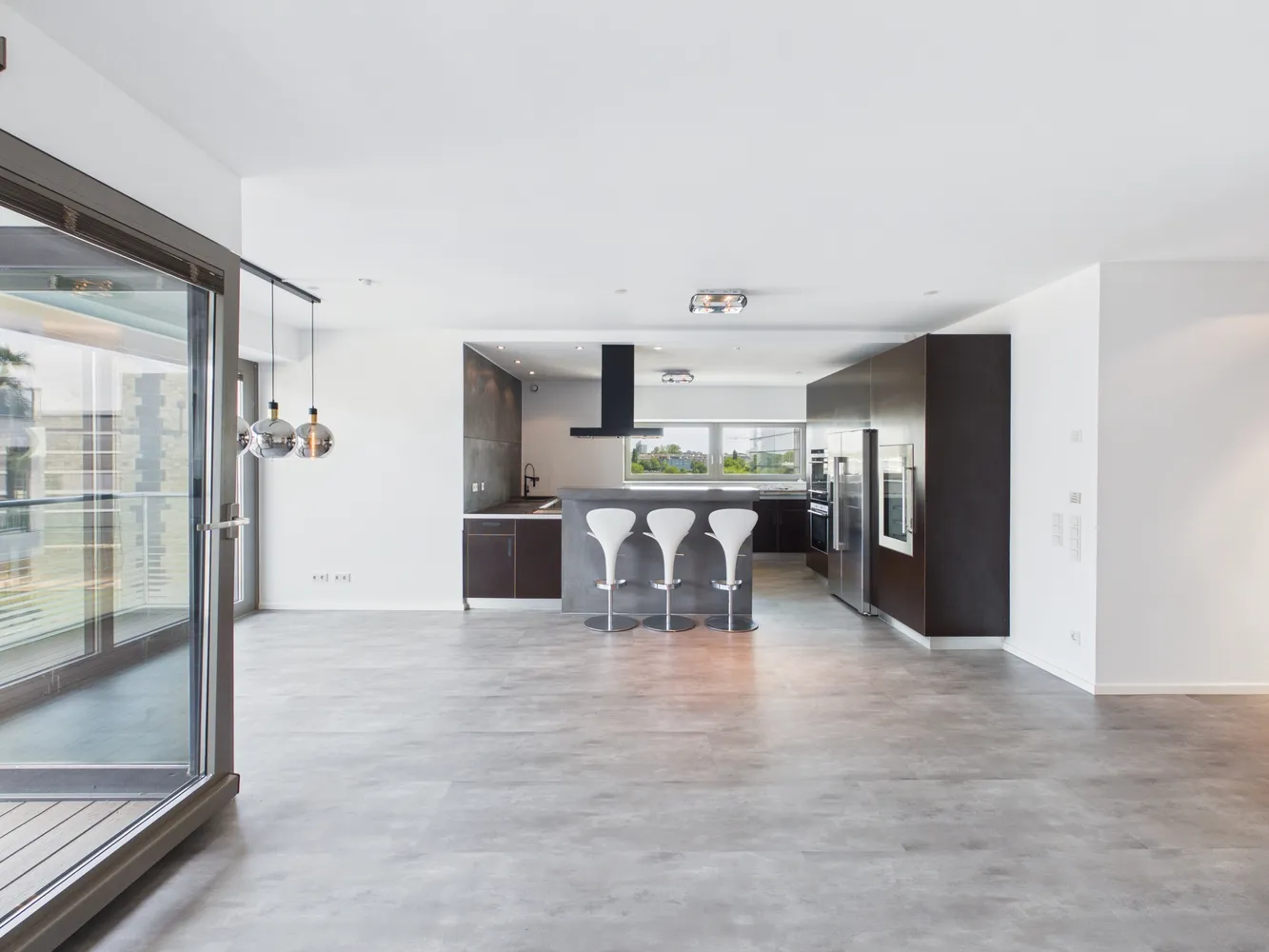 3 Zimmer Wohnung mit 110 m² in Köln – Bild 2