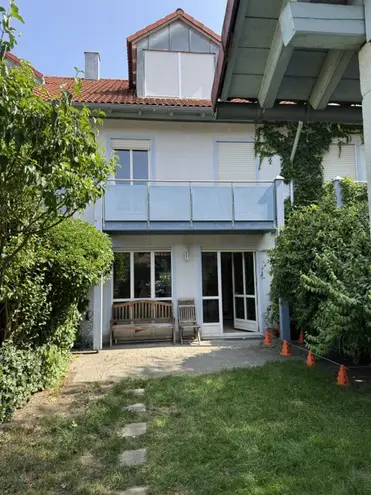 6 Zimmer Haus mit 157 m² in München – Bild 2
