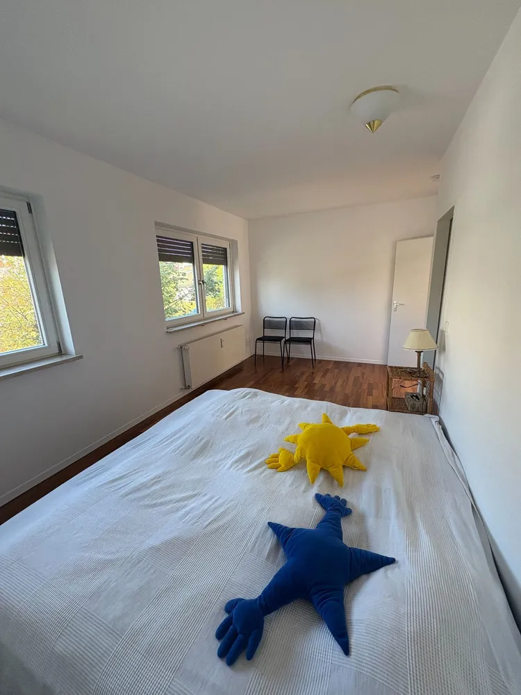 3 Zimmer Wohnung mit 105 m² in München – Bild 4