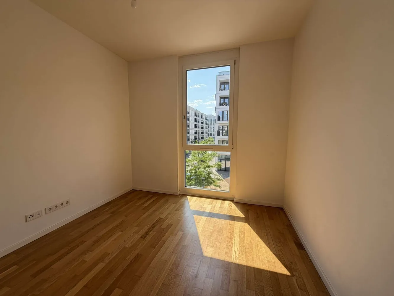 4 room apartment with 92 m² in Berlin – Photo 8