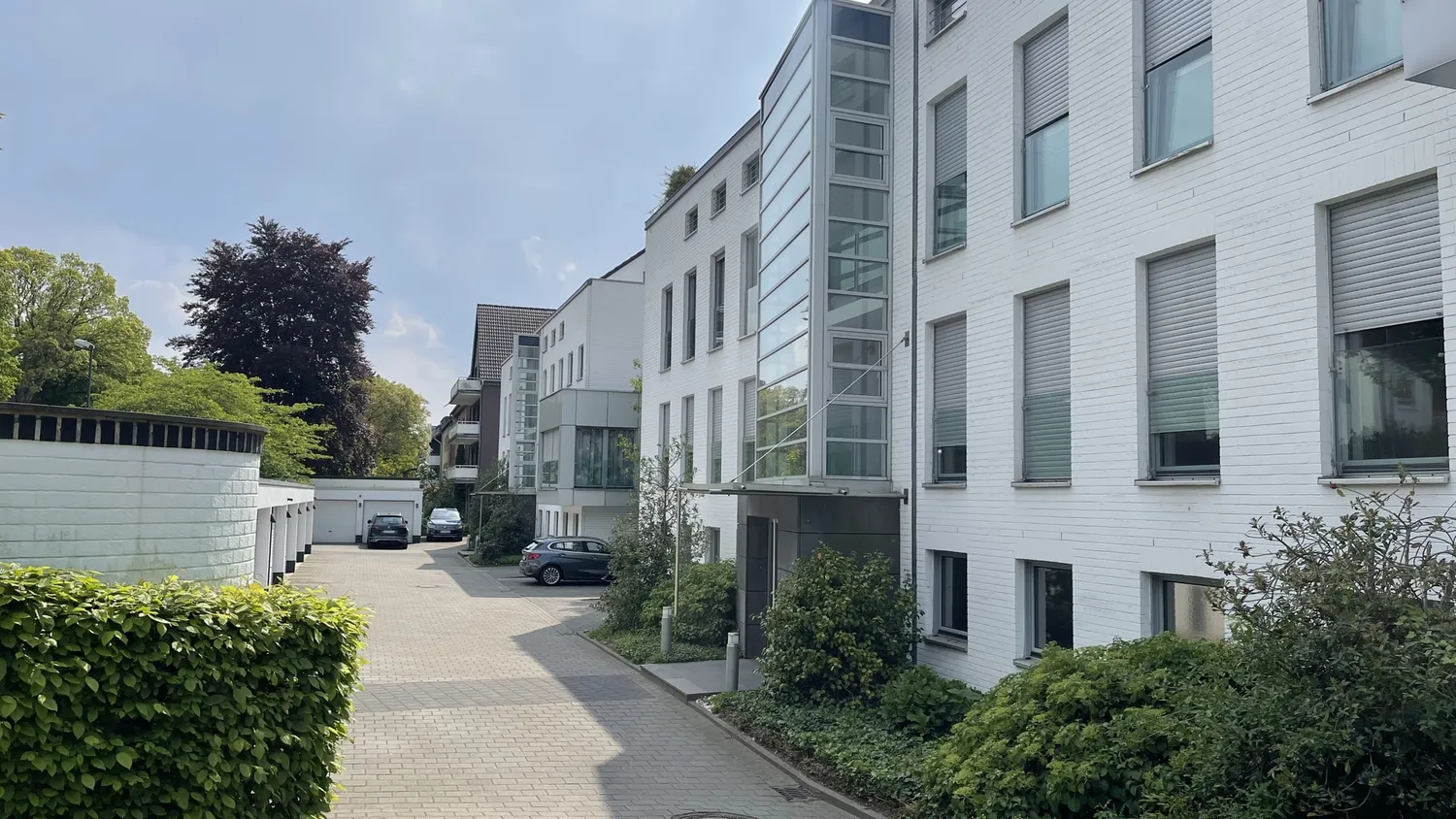 2 room apartment with 68 m² in Düsseldorf – Photo 1