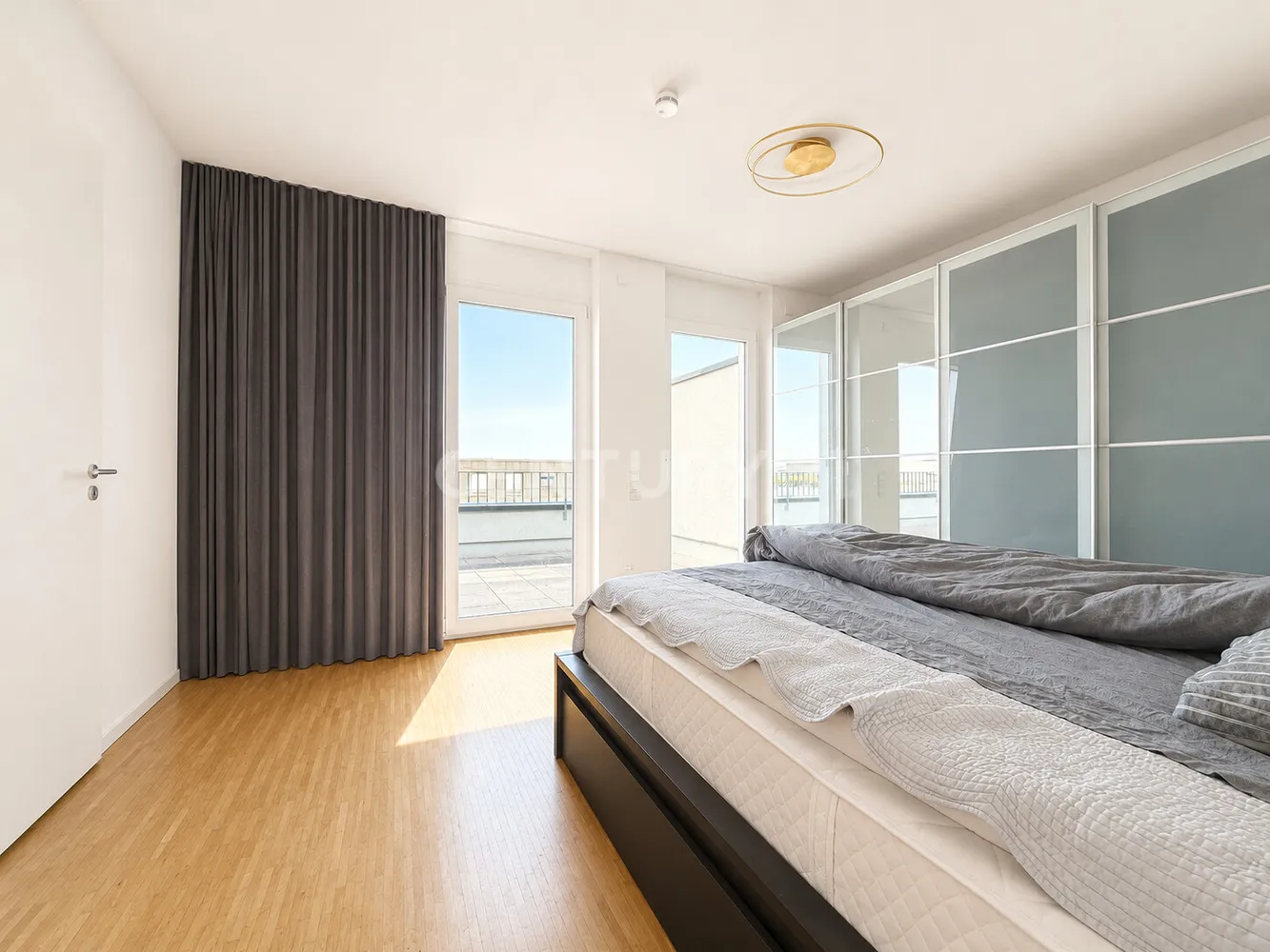 4 Zimmer Wohnung mit 130 m² in Frankfurt am Main – Bild 6