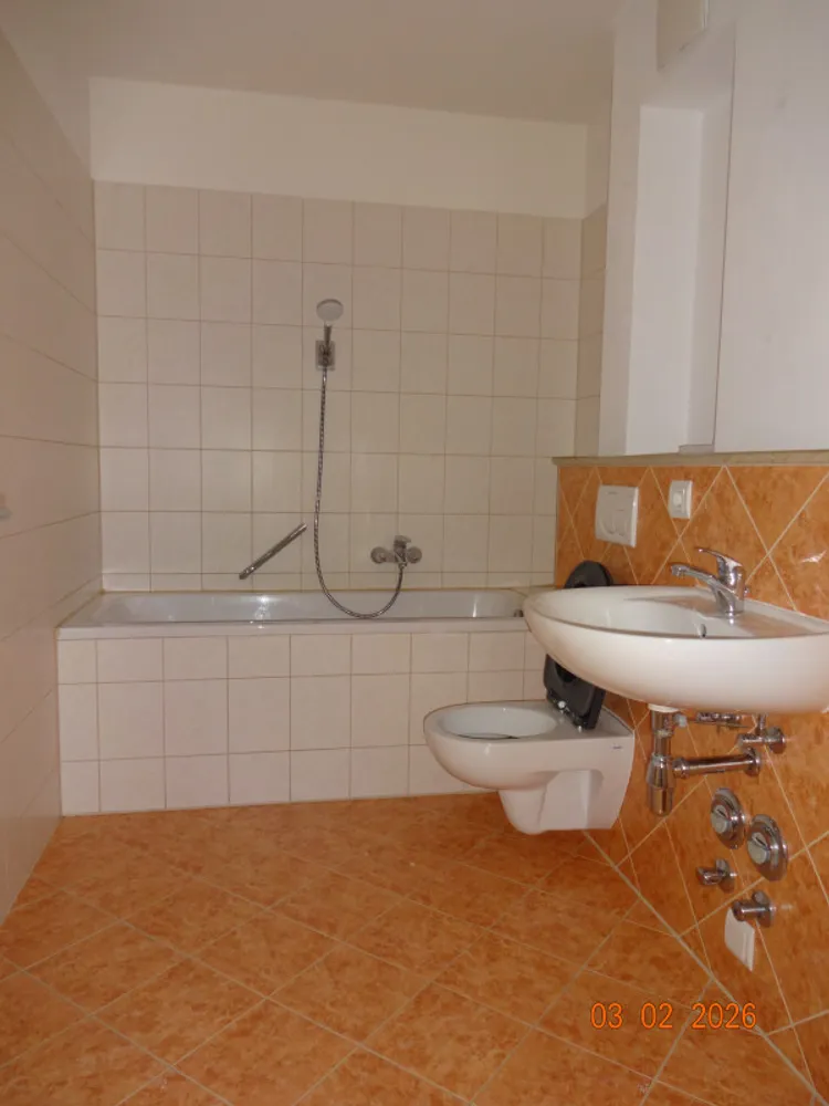 2 Zimmer Wohnung mit 63 m² in Altenburg – Bild 3