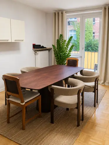 2 Zimmer Wohnung mit 77 m² in Düsseldorf – Bild 1