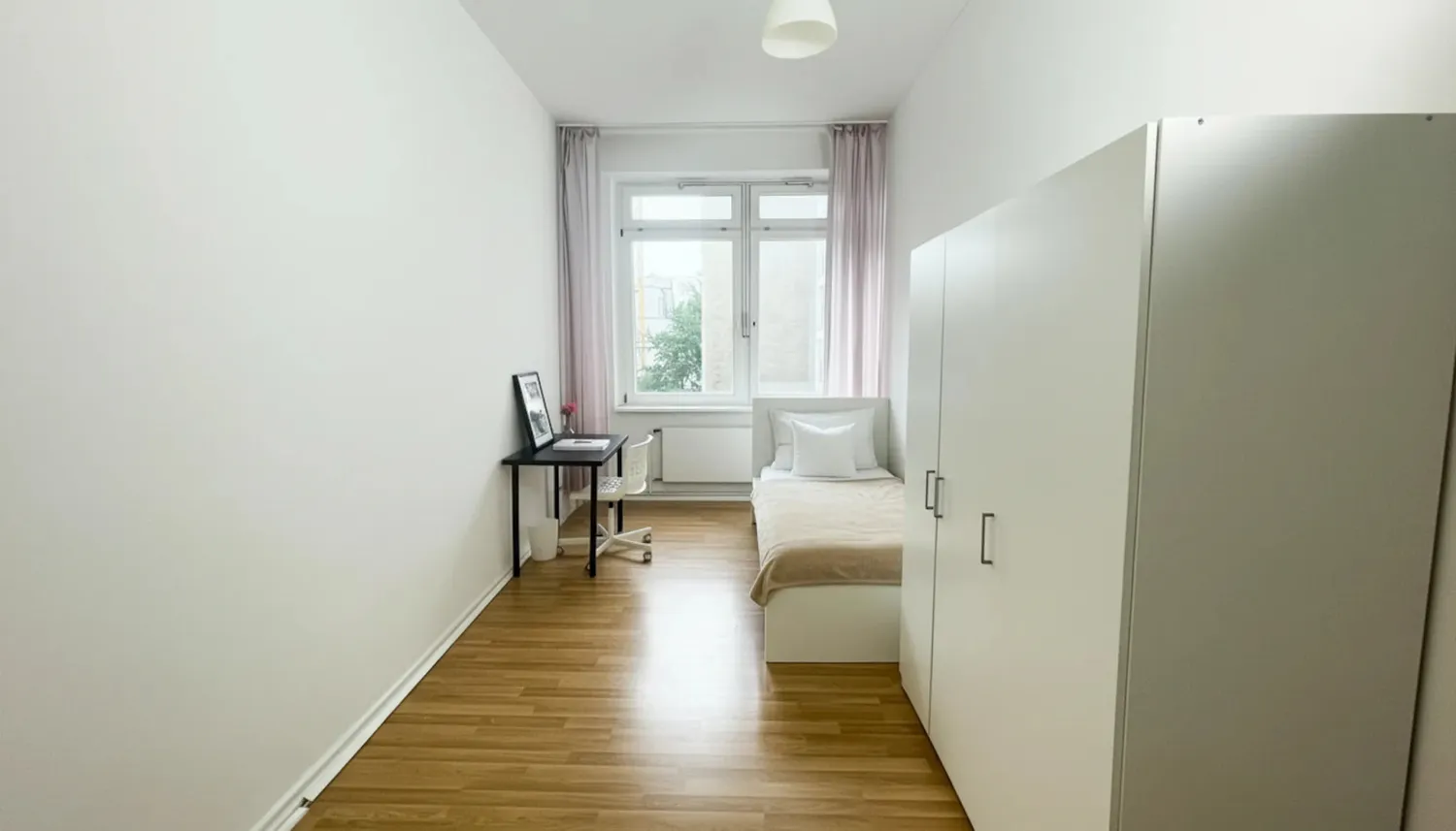 Shared room with 15 m² in Berlin – Photo 1