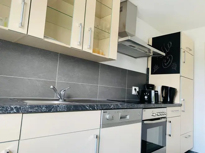 2 Zimmer Wohnung mit 45 m² in Karlsruhe – Bild 3