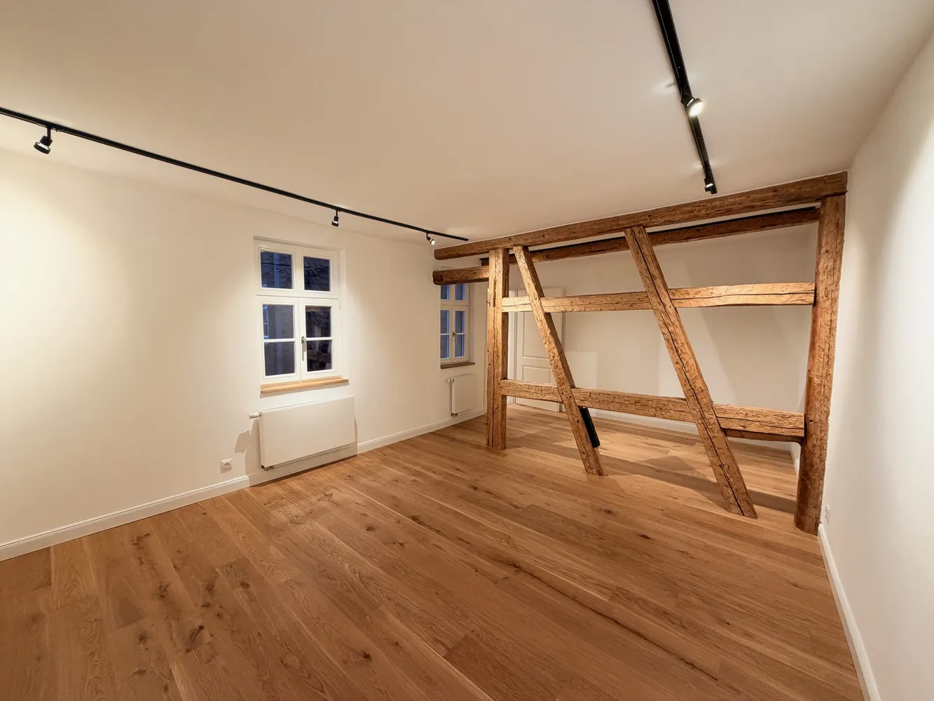 3 Zimmer Wohnung mit 95 m² in Coburg – Bild 2