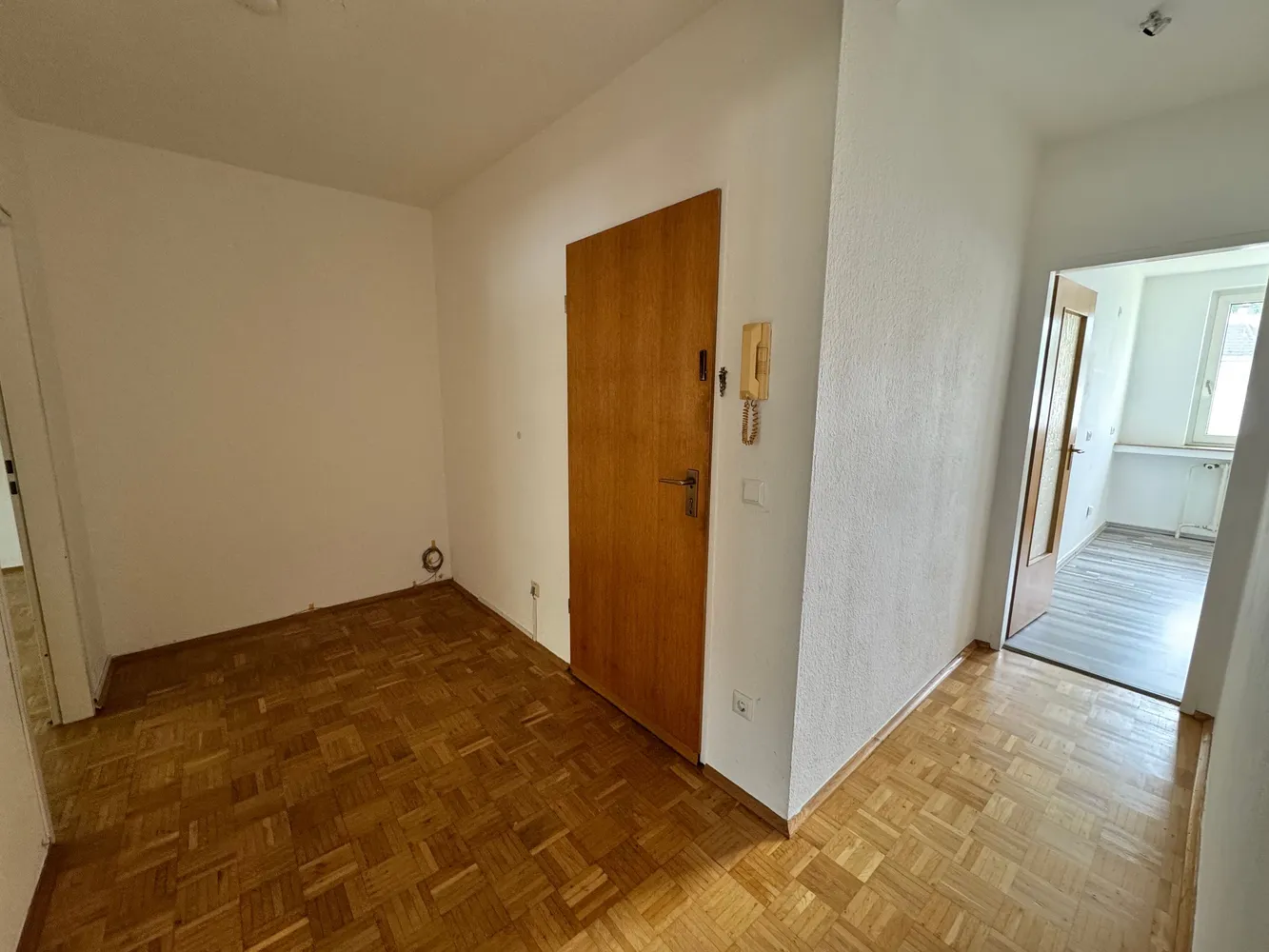2 Zimmer Wohnung mit 65 m² in Essen – Bild 4