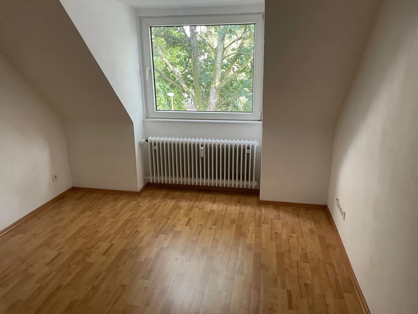 2 Zimmer Wohnung mit 42 m² in Essen – Bild 2