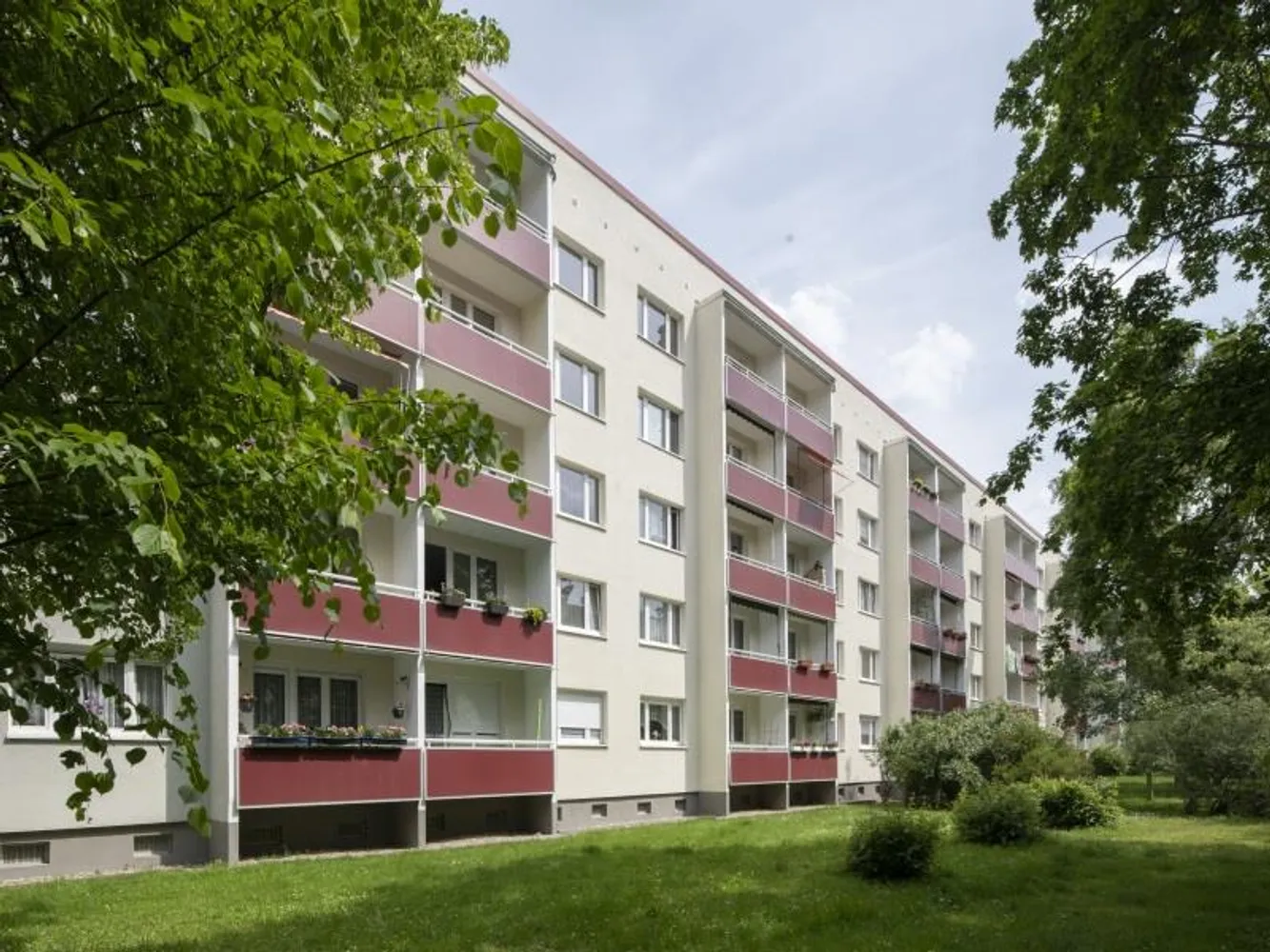 3 Zimmer Wohnung mit 61 m² in Halle (Saale) – Bild 2