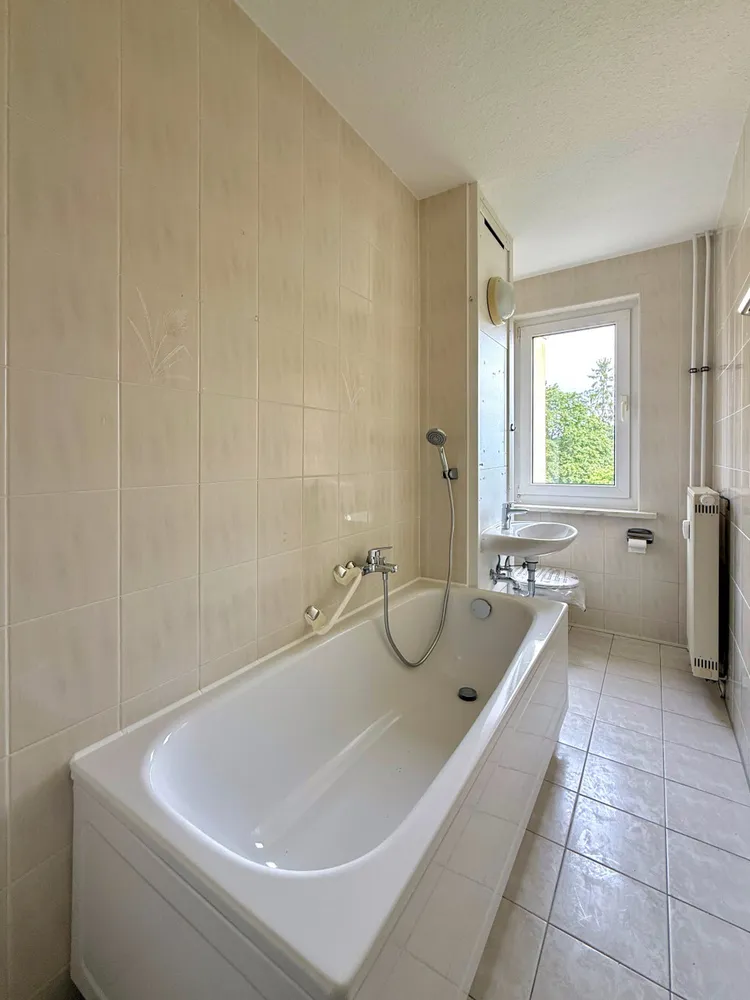 2 Zimmer Wohnung mit 47 m² in Suhl – Bild 9