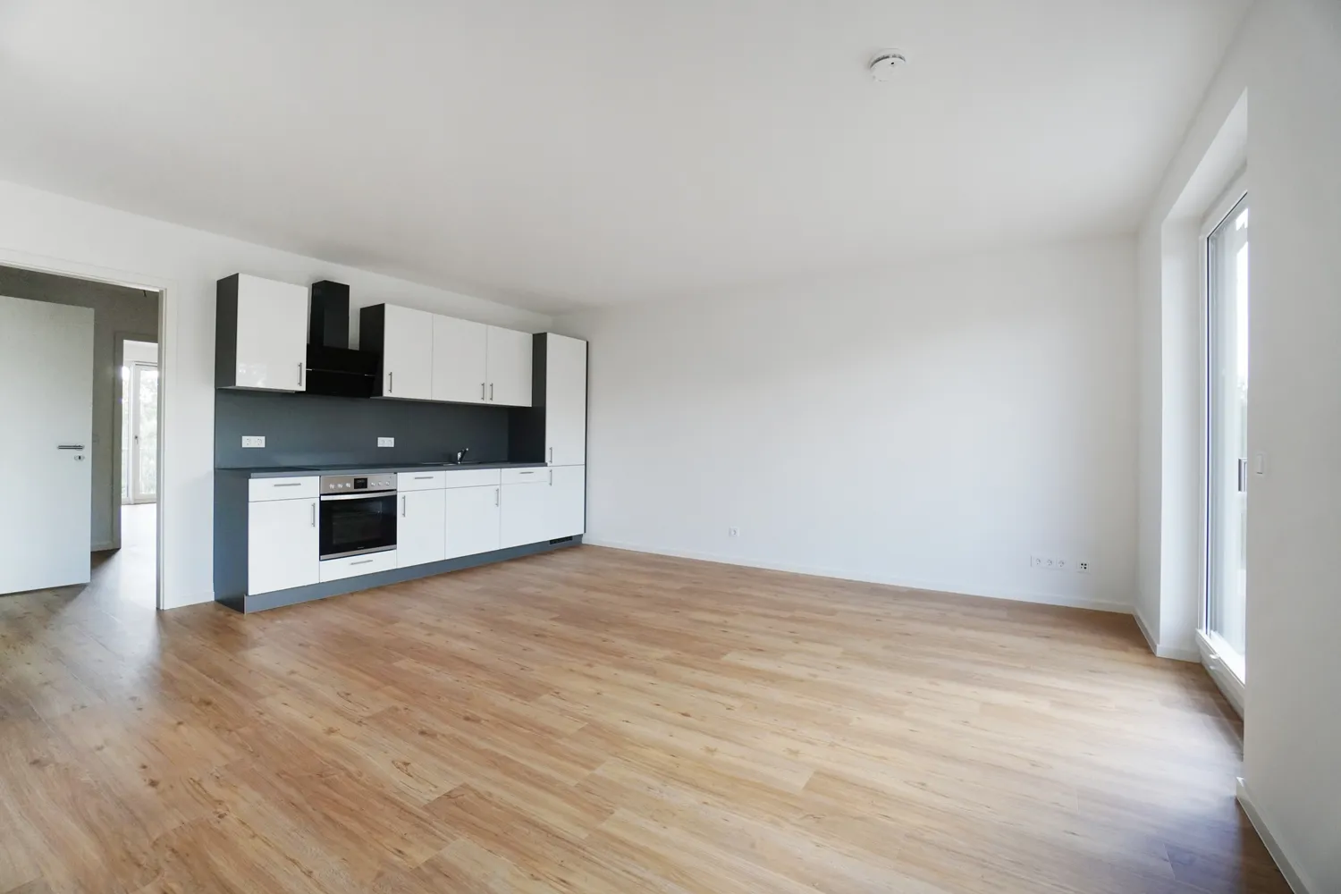 3 room apartment with 80 m² in Berlin – Photo 6