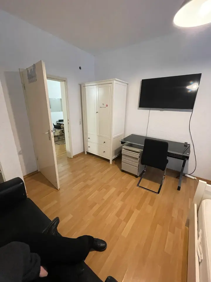 Shared room with 15 m² in Stuttgart – Photo 3