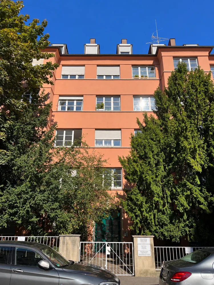 5 Zimmer Wohnung mit 139 m² in Stuttgart – Bild 1