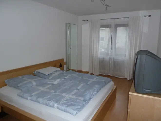 2 Zimmer Wohnung mit 65 m² in Karlsruhe – Bild 2