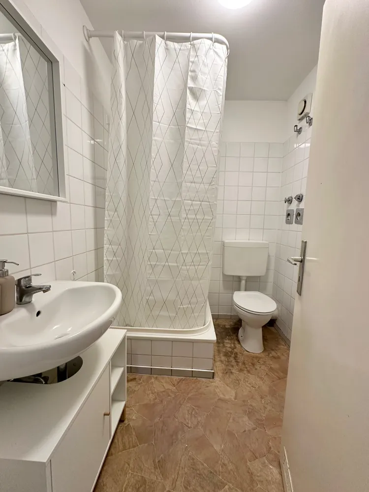 2 Zimmer Wohnung mit 60 m² in Berlin – Bild 9