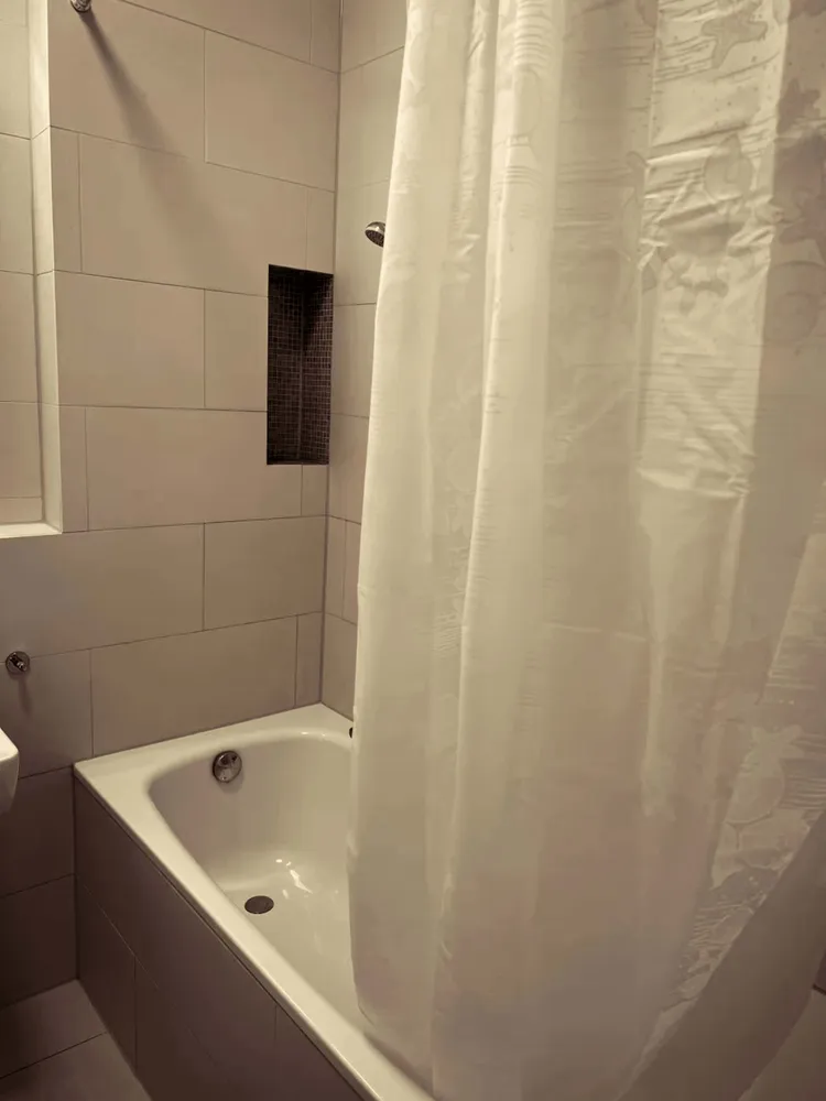 Shared room with 30 m² in Berlin – Photo 3