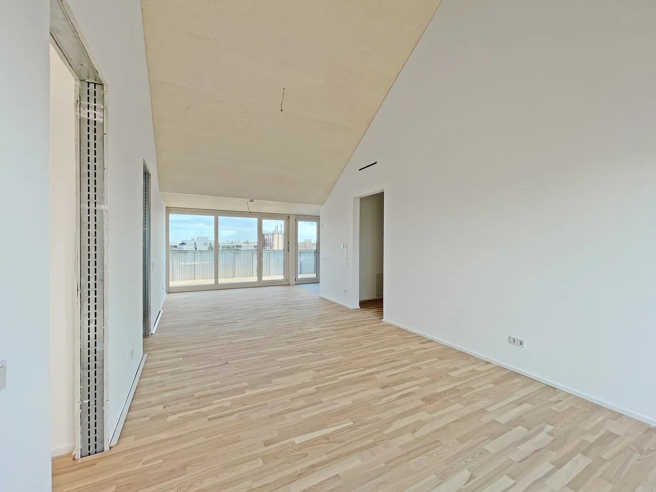 3 Zimmer Wohnung mit 114 m² in München – Bild 2