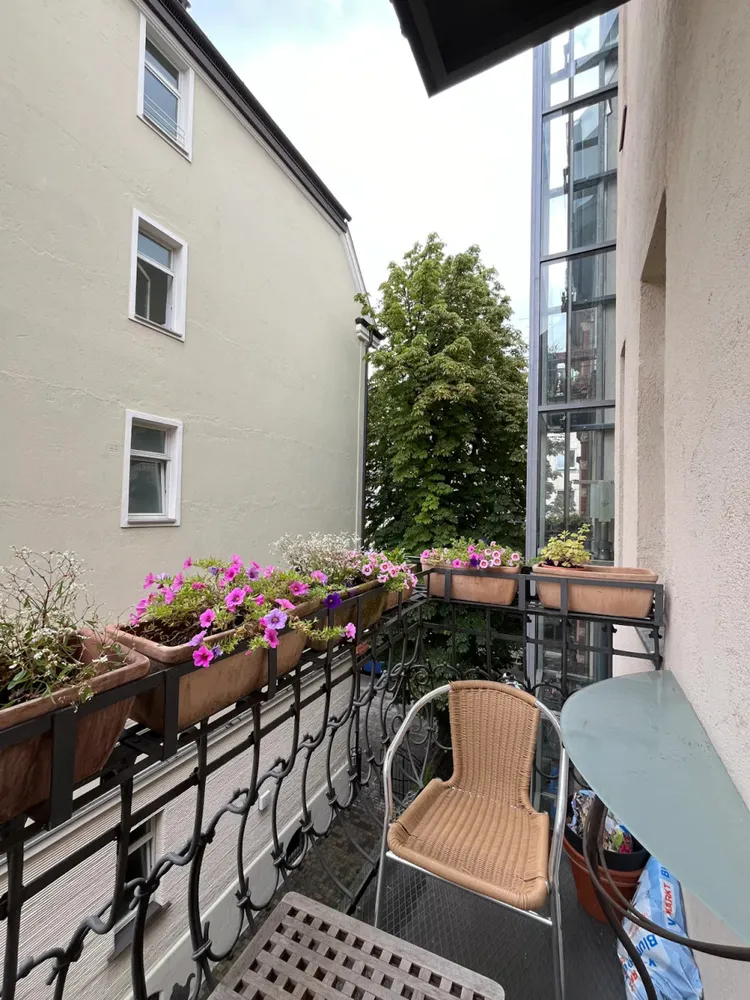 WG-Zimmer mit 22 m² in München – Bild 2