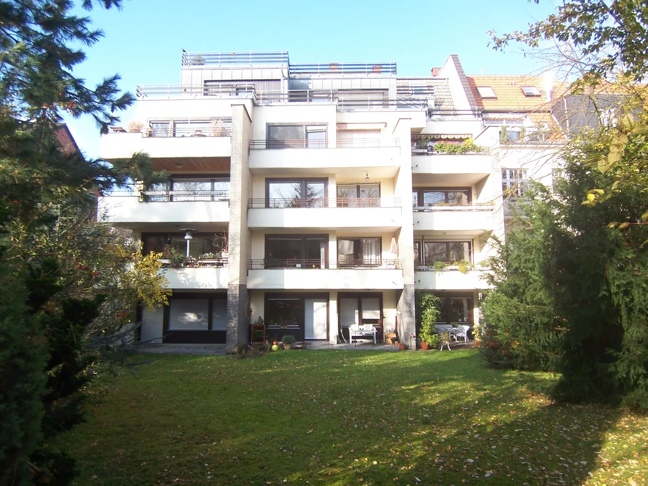 2 room apartment with 54 m² in Cologne – Photo 1