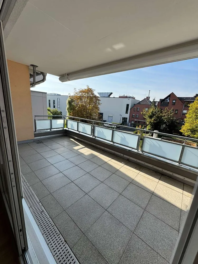 3 room apartment with 101 m² in Troisdorf – Photo 1
