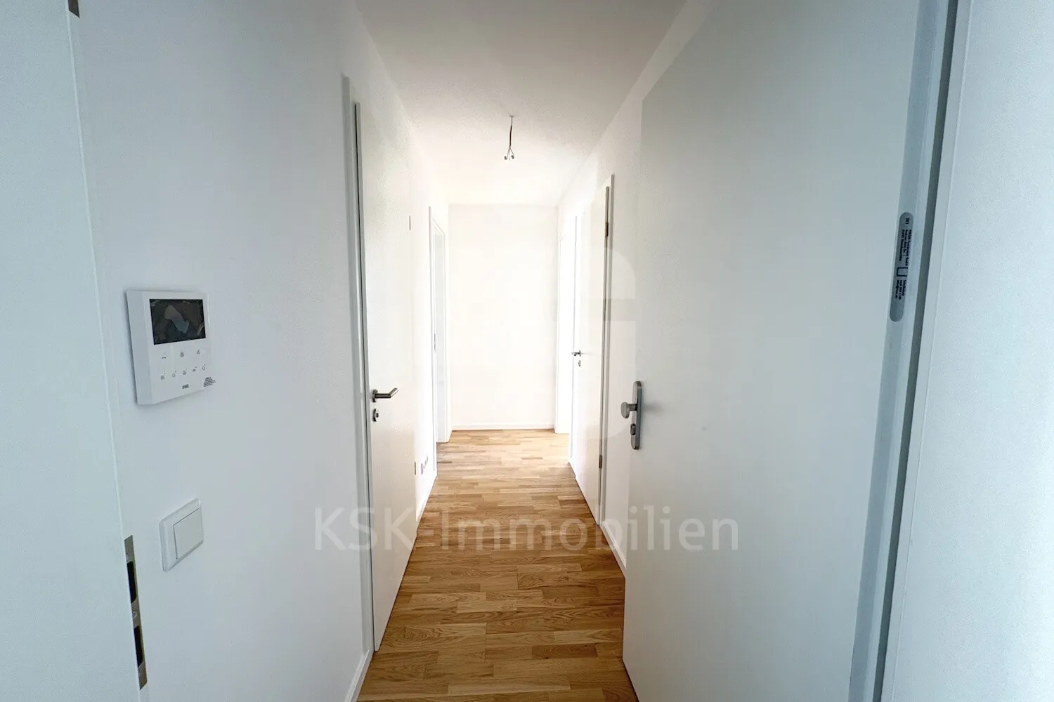 2 Zimmer Wohnung mit 61 m² in Königswinter – Bild 1
