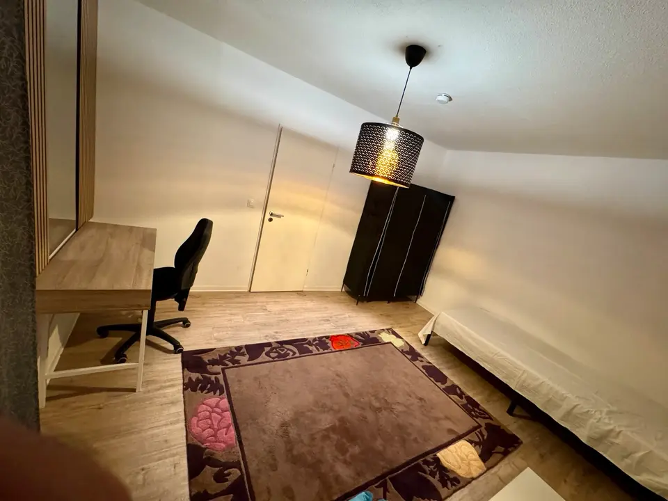 WG-Zimmer mit 18 m² in Düsseldorf – Bild 2