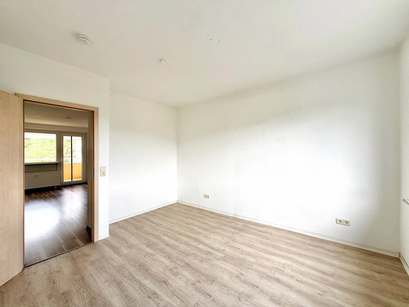 3 Zimmer Wohnung mit 60 m² in Suhl – Bild 11