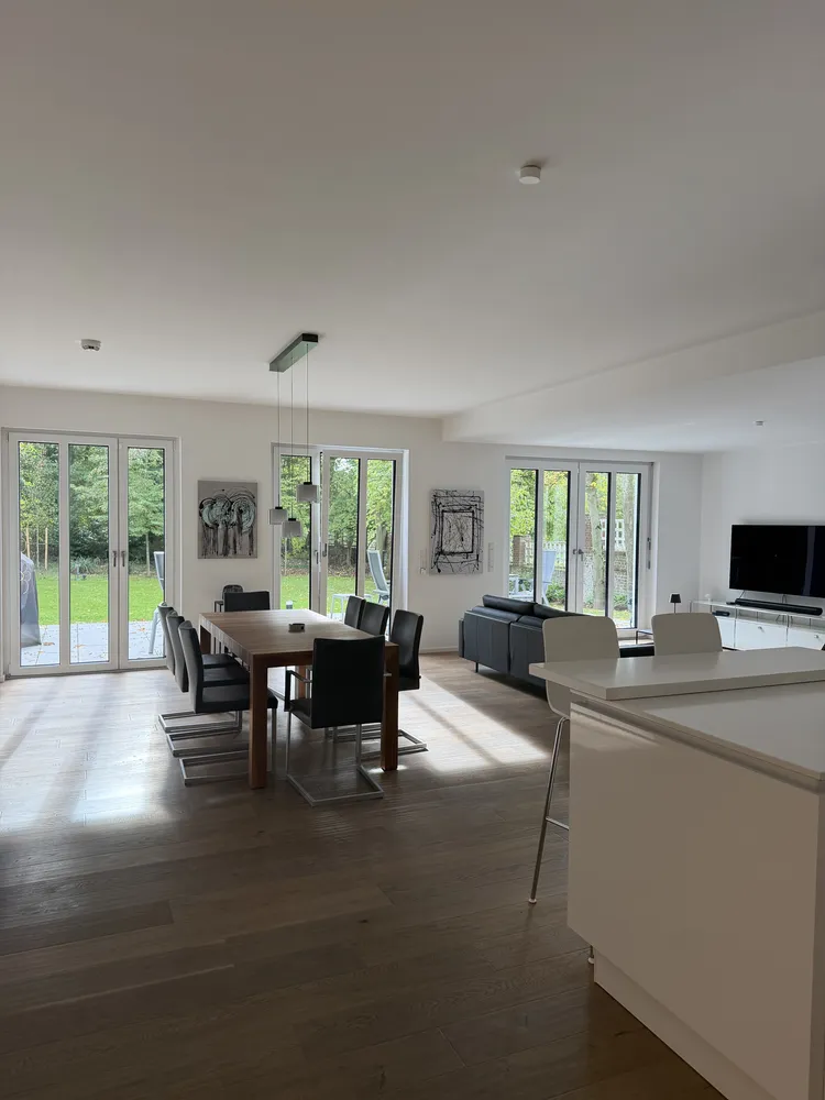 3 Zimmer Wohnung mit 160 m² in Krefeld – Bild 2