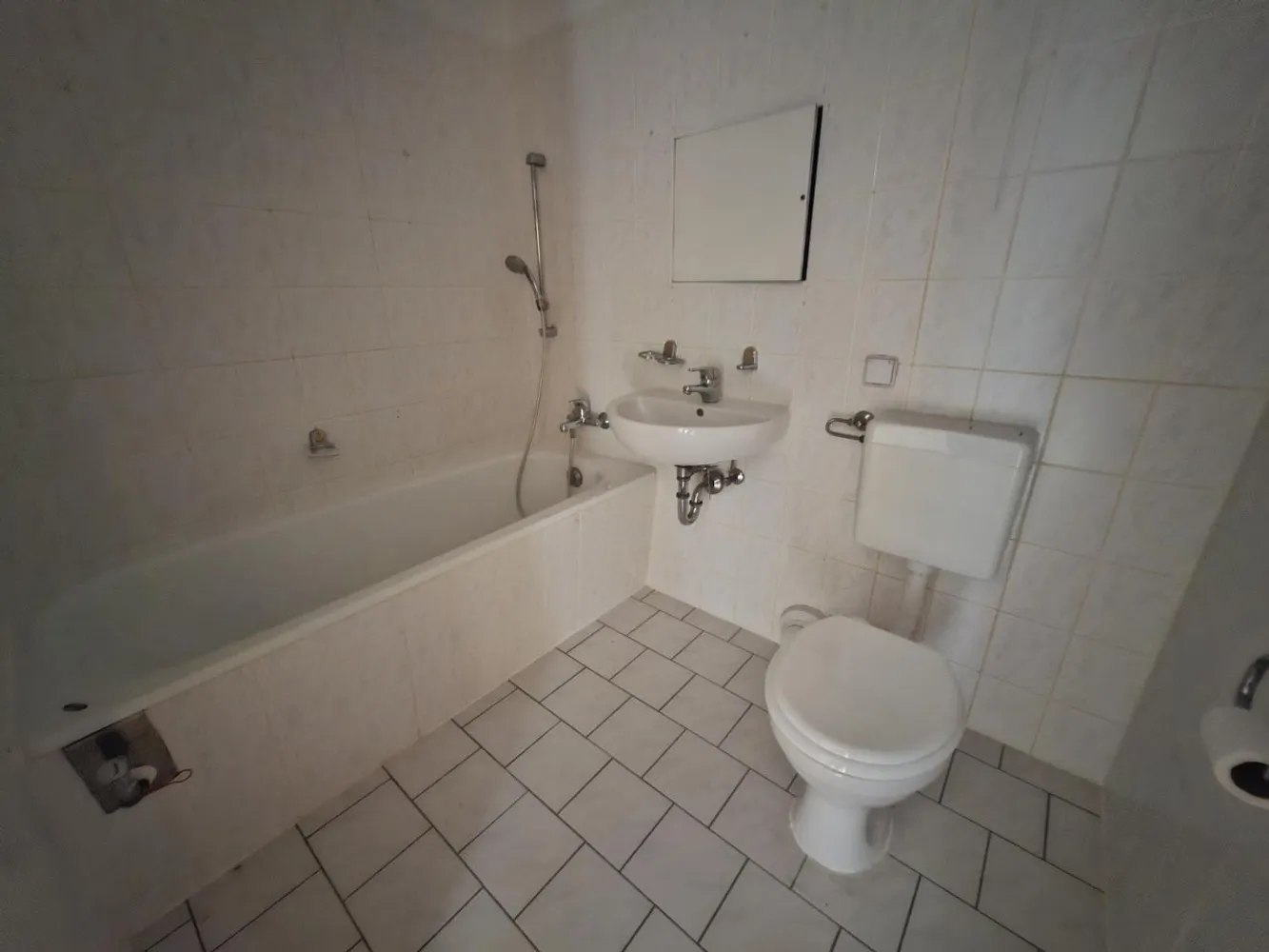 2 Zimmer Wohnung mit 48 m² in Magdeburg – Bild 4