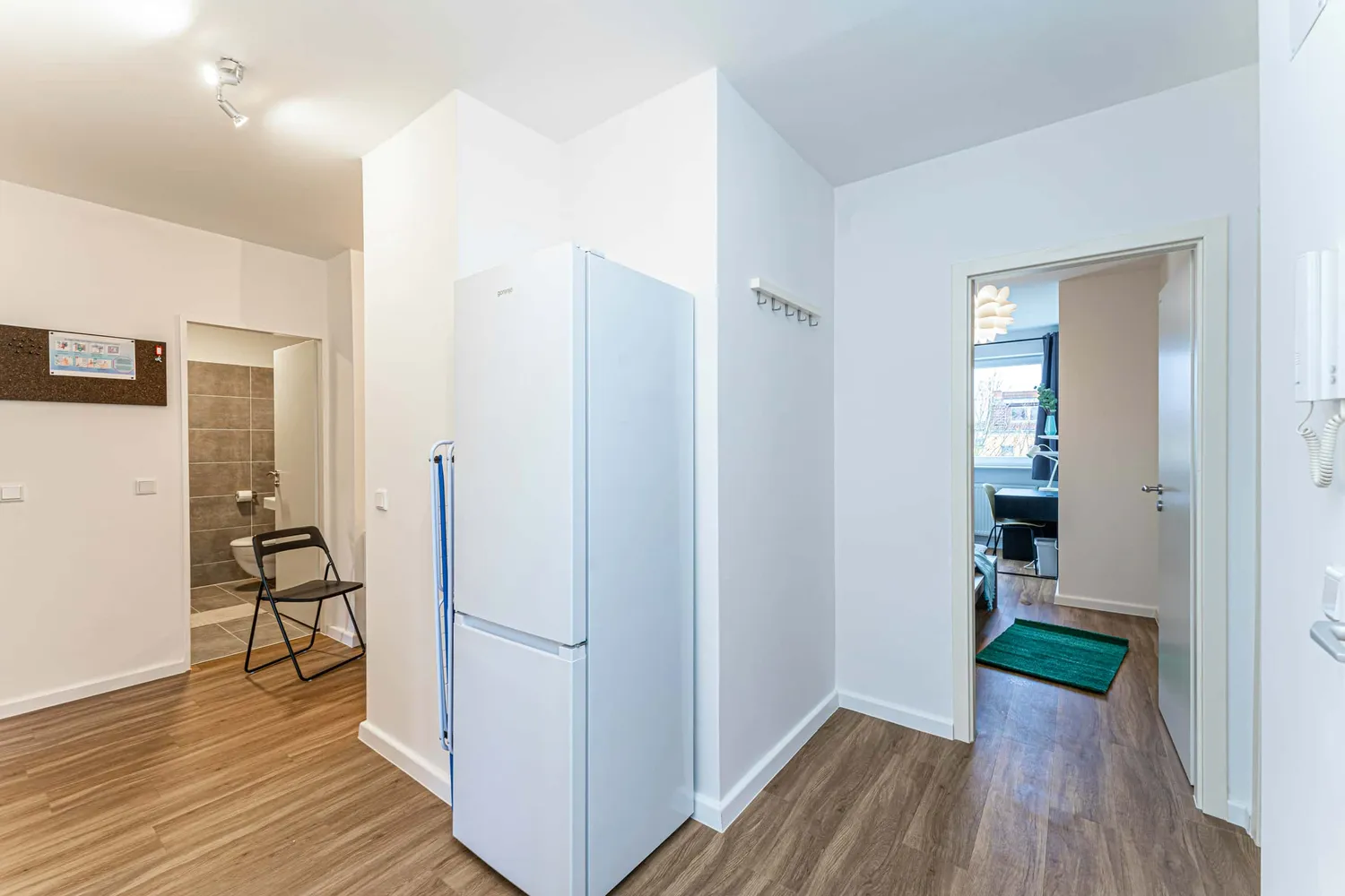 Shared room with 13 m² in Berlin – Photo 7