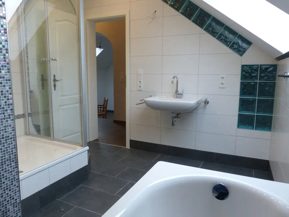 4 Zimmer Wohnung mit 97 m² in Hennef – Bild 10