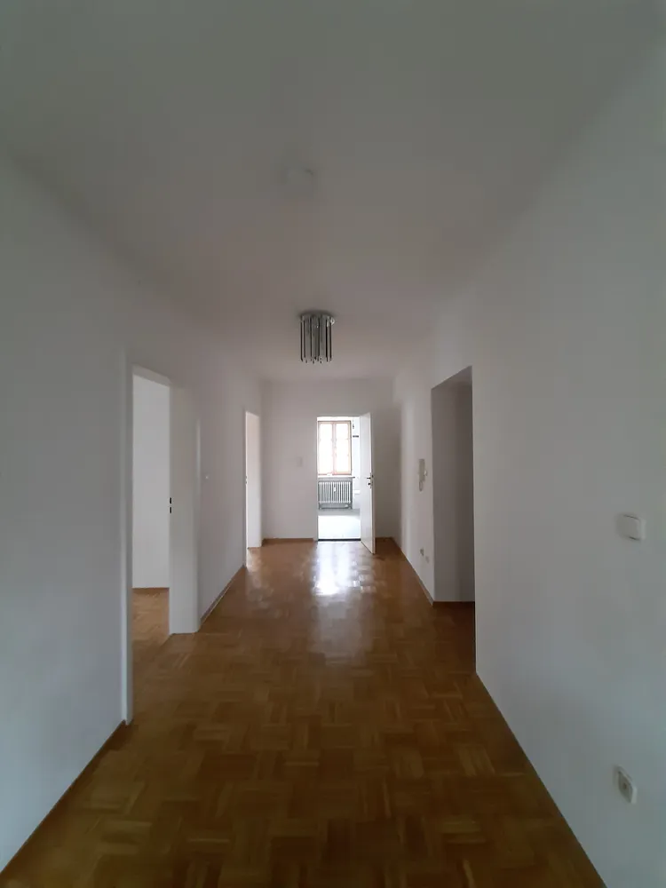4 room apartment with 110 m² in Munich – Photo 7