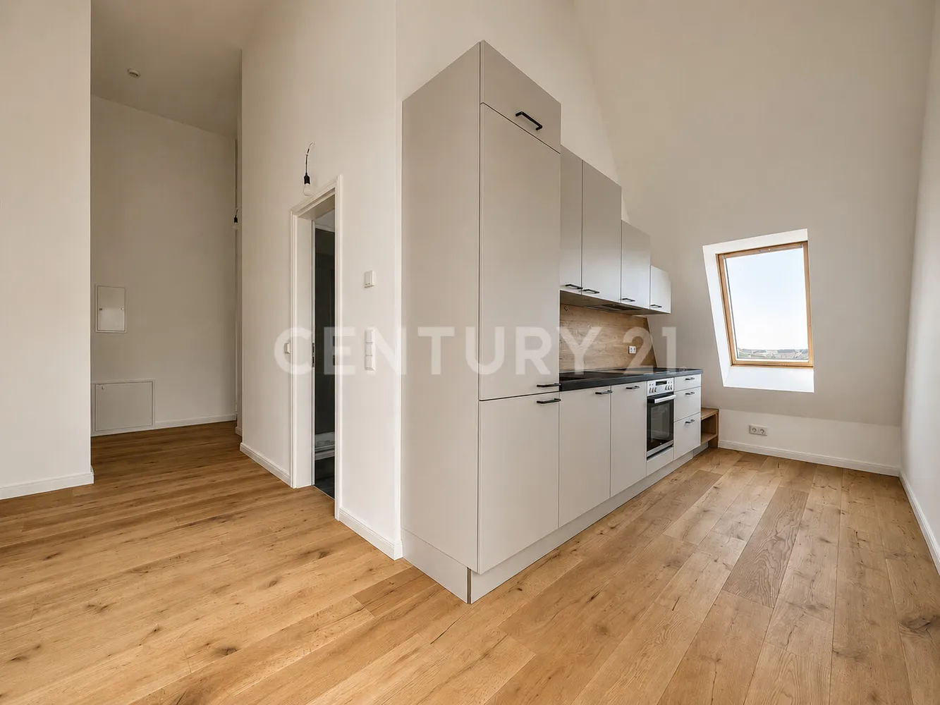 6 Zimmer Wohnung mit 201 m² in Berlin – Bild 10