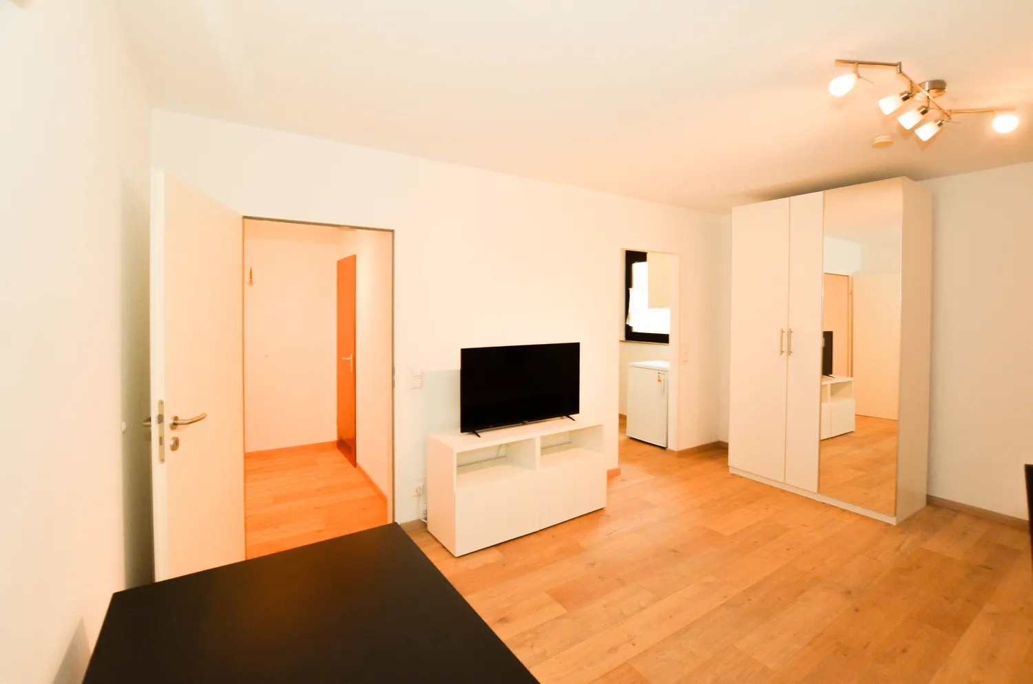 1 Zimmer Wohnung mit 33 m² in Stuttgart – Bild 8