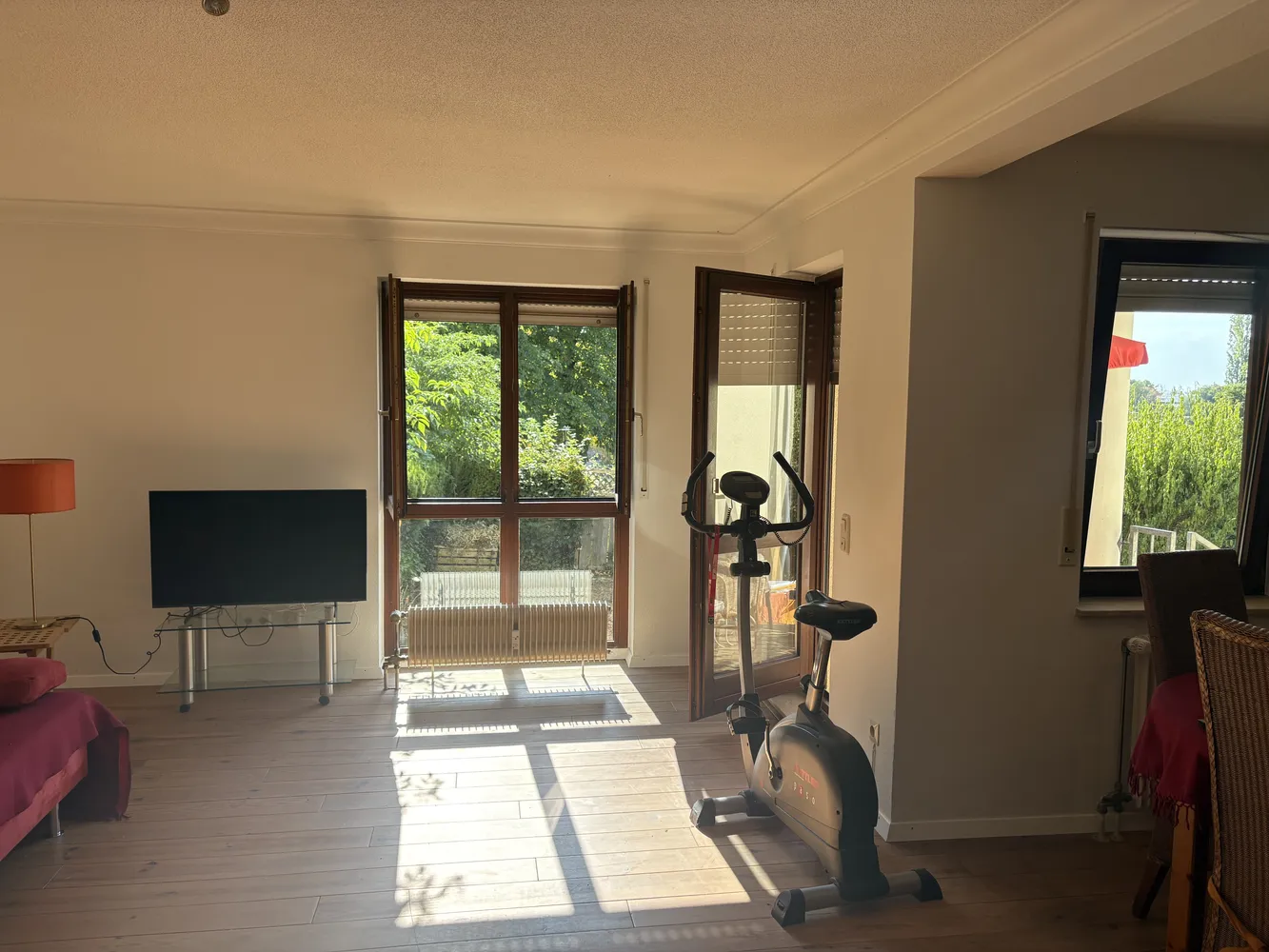 2 Zimmer Wohnung mit 65 m² in Freiburg im Breisgau – Bild 2