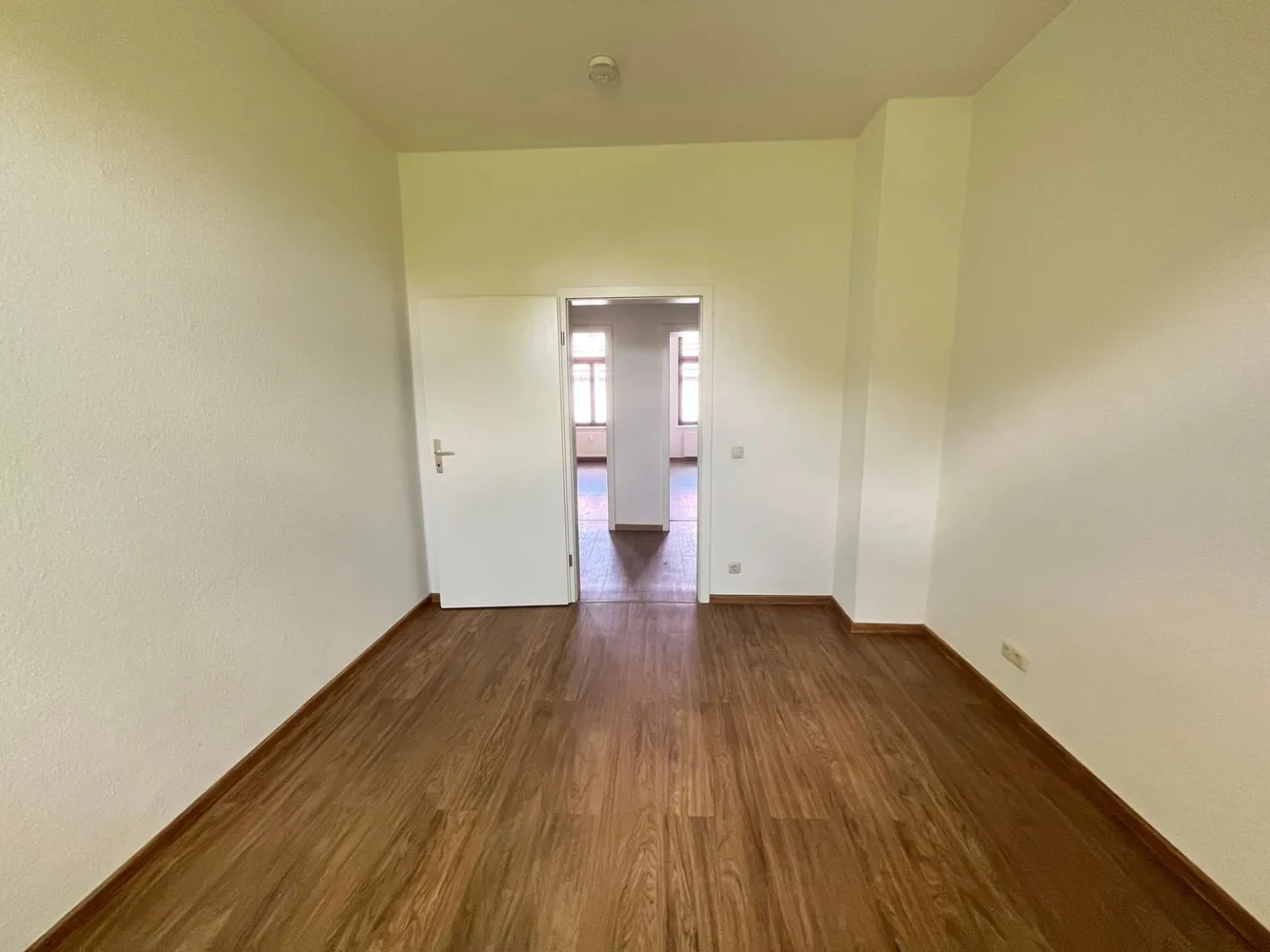2 Zimmer Wohnung mit 64 m² in Chemnitz – Bild 3