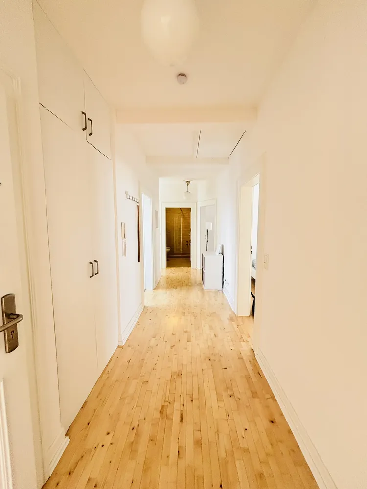 5 Zimmer Wohnung mit 110 m² in Wiesbaden – Bild 7