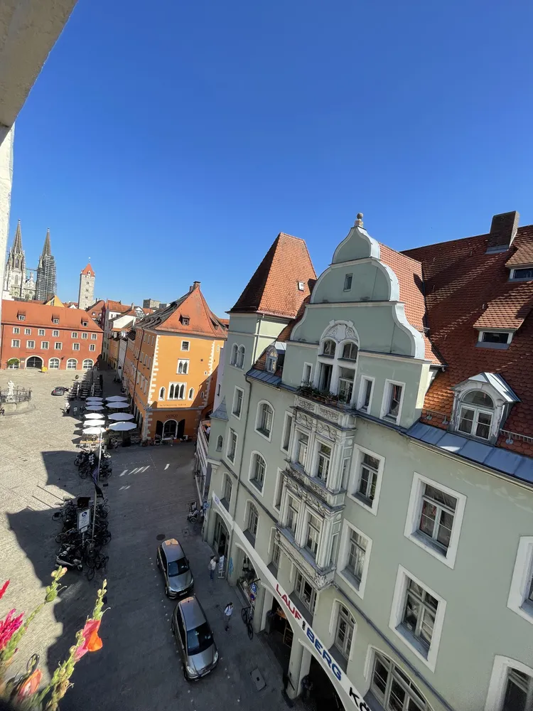 2 Zimmer Wohnung mit 60 m² in Regensburg – Bild 1