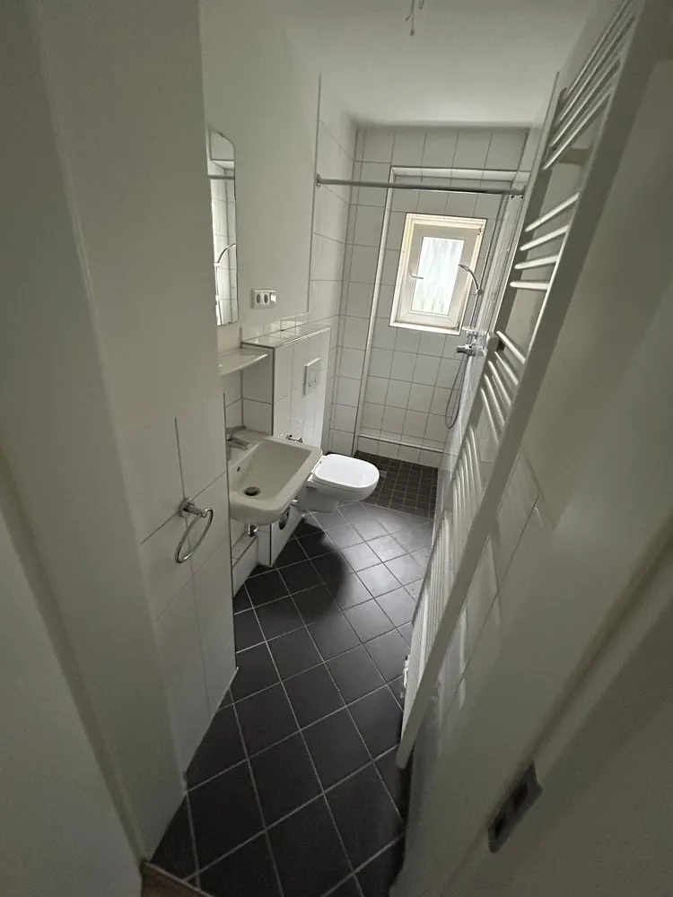 1 room apartment with 32 m² in Bielefeld – Photo 3
