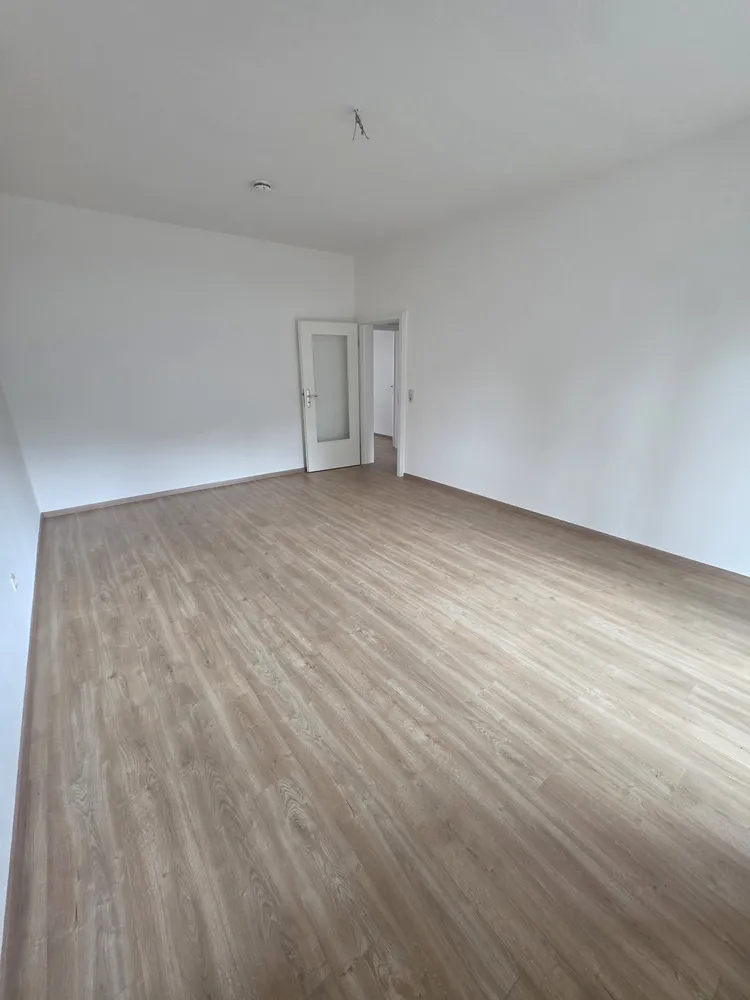 4 Zimmer Wohnung mit 103 m² in Bitterfeld-Wolfen – Bild 12
