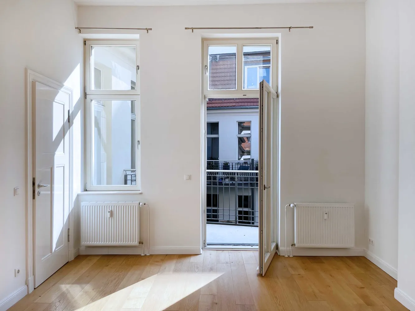 3 Zimmer Wohnung mit 105 m² in Halle (Saale) – Bild 2