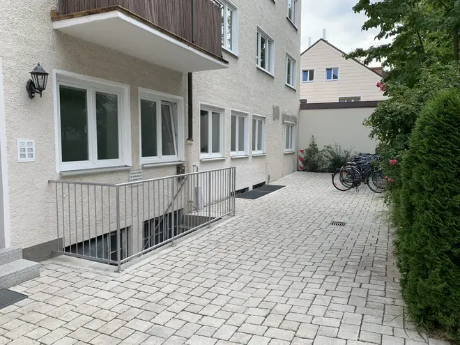 2 Zimmer Wohnung mit 82 m² in München – Bild 10