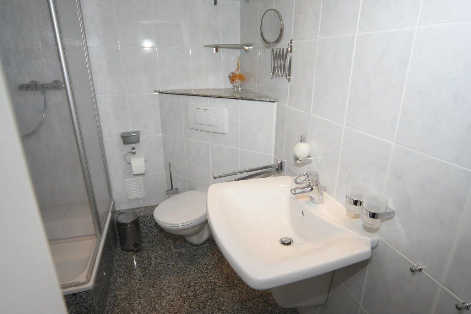 3 room apartment with 75 m² in Essen – Photo 7