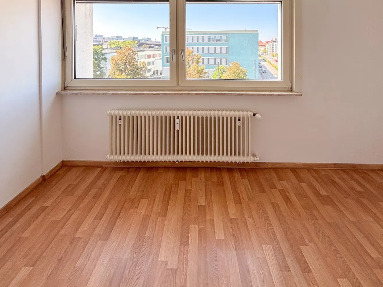 1 room apartment with 28 m² in Munich – Photo 3