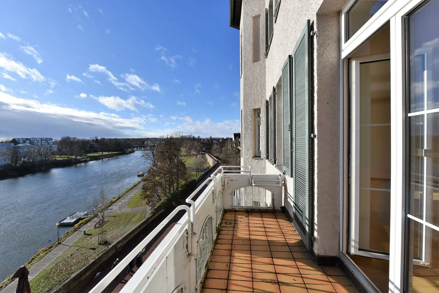 4 Zimmer Wohnung mit 160 m² in Ulm – Bild 7