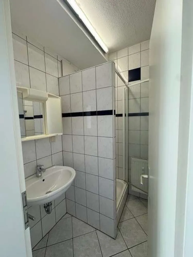 1 Zimmer Wohnung mit 31 m² in Duisburg – Bild 7